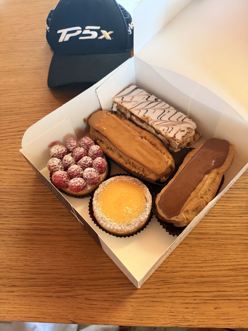 The patisserie box, opened