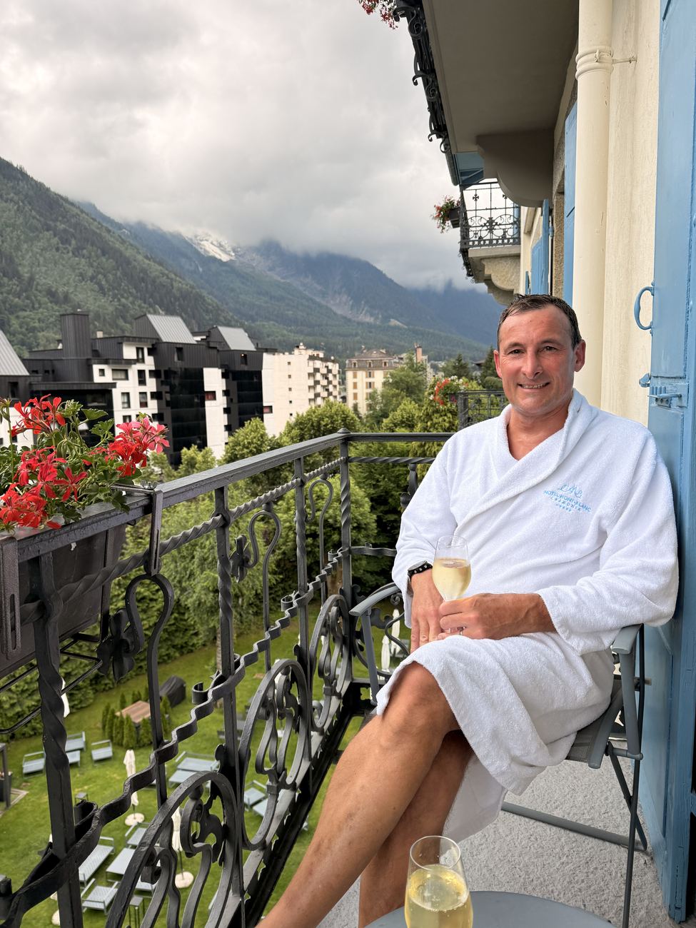 A robe, a balcony